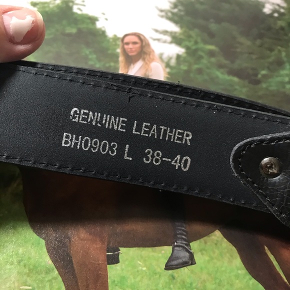 🦋Men’s leather belt, sz 38-40, New Eagle - Picture 5 of 5